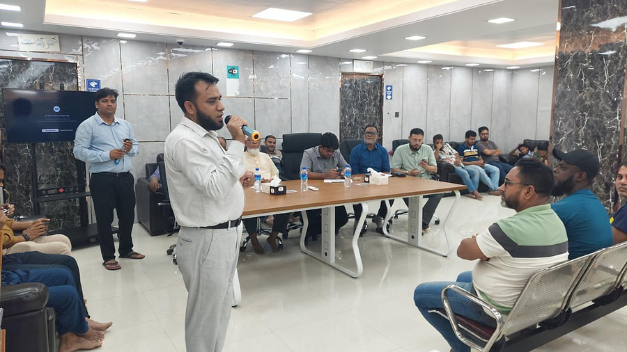 Clinical training and user briefing session